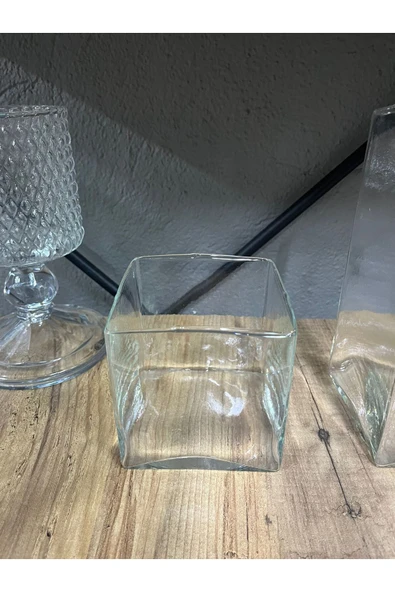 Denizli EL İşçiliği Modern Kare Cam Vazo  10 x 10 ürün görseli 1