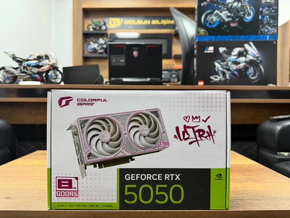 Colorful Igame Geforce RTX5050 Ultra W Duo Oc 8GB GDDR6 128Bit Beyaz Ekran Kartı ürün görseli 1