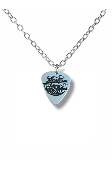 Sagopa Kajmer Rap Sanatçısı Pena Şeklinde Çift Taraflı Rock İşaretli Unisex Metal Kolye ürün görseli 1
