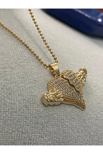 Elle Tutan Kalp Figürlü Gold Taşlı Kadın Kolye – Aşkın Zarif Temsili ürün görseli 1