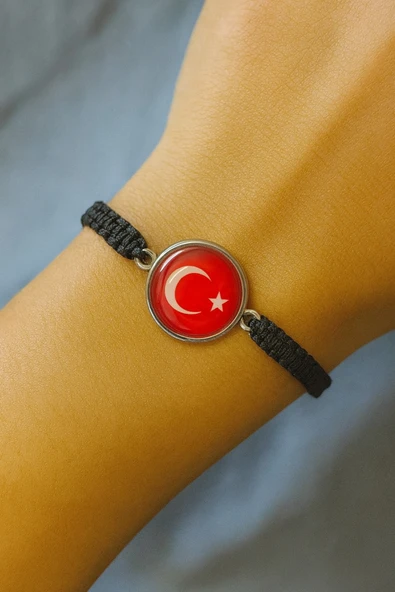 Ay Yıldız Türk Bayrağı Figürlü Ayarlanabilir İpli Unisex Bileklik – Anlamlı, Zarif ve Özgün Tasarım ürün görseli 1