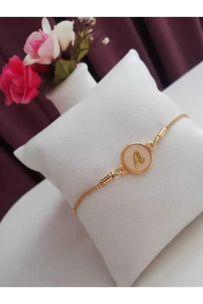 Altın Sedef Ayarlanabilir Kadın Gold Asansörlü A Harf Bileklik ürün görseli 1
