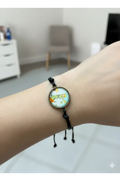 Küçük Prens Figürlü Siyah İp Bileklik – Unisex Ayarlanabilir Minimal Tasarım ürün görseli 1