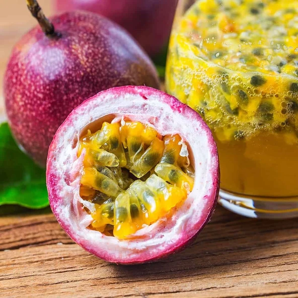 PASİFLORA EDULİS Çarkıfelek Fidanı +15 cm ürün görseli 1