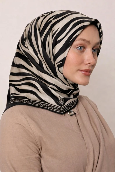 Kristal Eşarp - 06103 - Resim 3