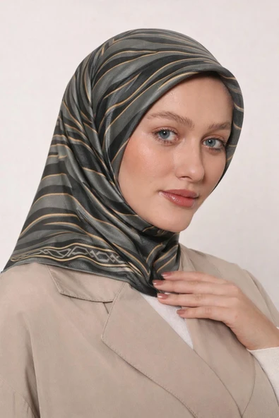 Kristal Eşarp - 06102 - Resim 3