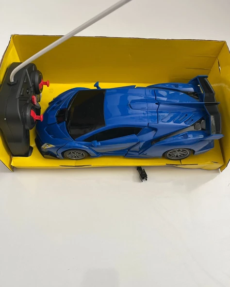 Uzaktan Kumandalı Şarjlı Robot Olan Araba 21 Cm 1:18 Ölçekli Yarış Arabası Mavi ürün görseli 1