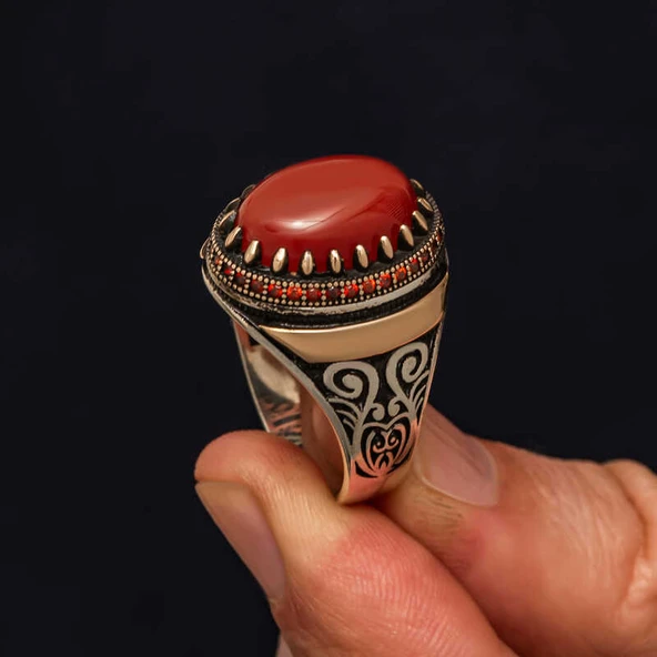 Harem Altın Gümüş Kırmızı Akik Taşlı Desenli Erkek Yüzük ürün görseli 1