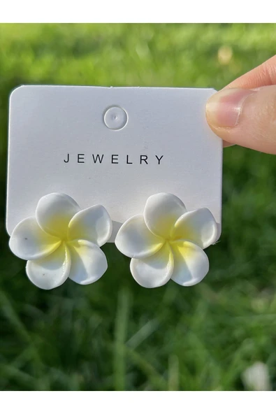 C&On Design ⭐ Lotus Çiçeği Küpe - Işıltılı ve Zarif Tasarım, Kadın Aksesuarı---BEYAZ ürün görseli 1