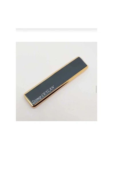 C&On Design Kişiye Özel Isimli Usb Şarjlı Ultra Ince Elektronik Çakmak ürün görseli 1