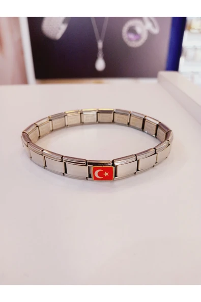 C&On Design Erkek Çelik Bileklik – Türk Bayrağı Charmlı Paslanmaz Unisex Bileklik | Bujimori ürün görseli 1
