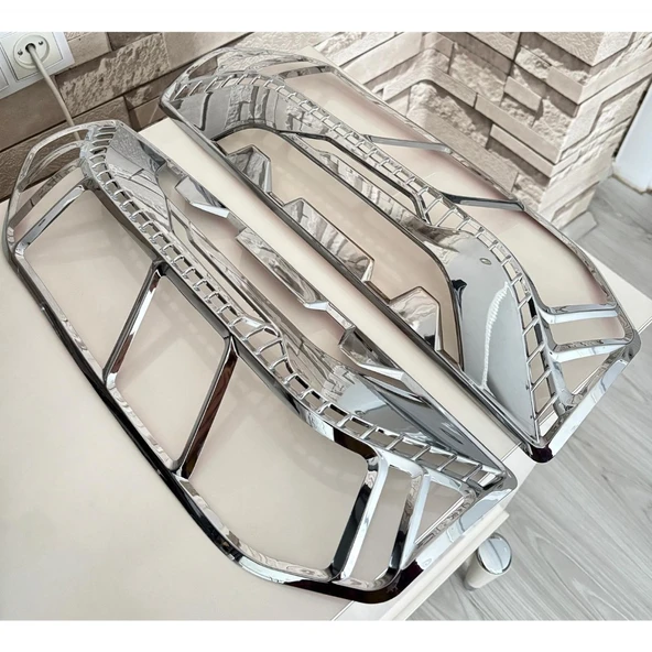FORD CUSTOM 2023- PLASTİK KROM STOP ÇERÇEVESİ ürün görseli 1