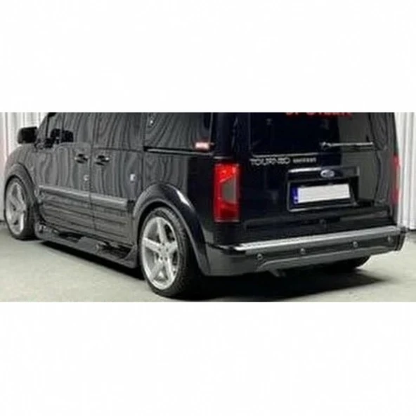 FORD CONNECT SORENTO SİYAH PLASTİK YAN MAŞPİYEL ürün görseli 1