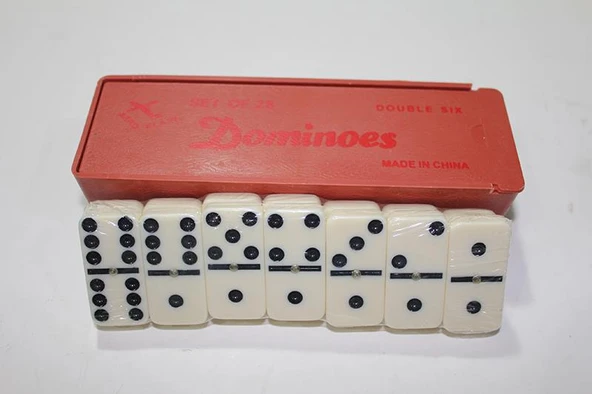 Plastik Kutulu Domino Oyunu ürün görseli 1