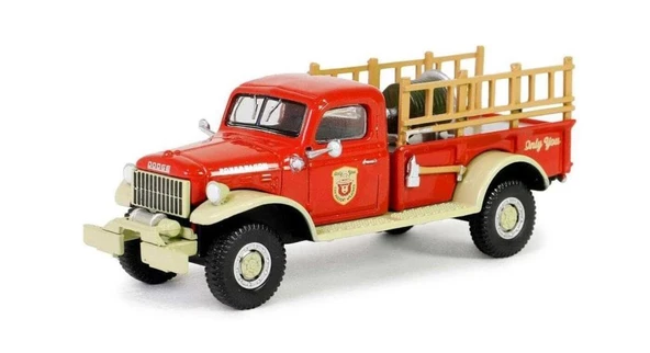 Greenlight Smokey Bear Series 3- 1946 Dodge Power Wagon Fire Truck 1/64 Model Araba ürün görseli 1