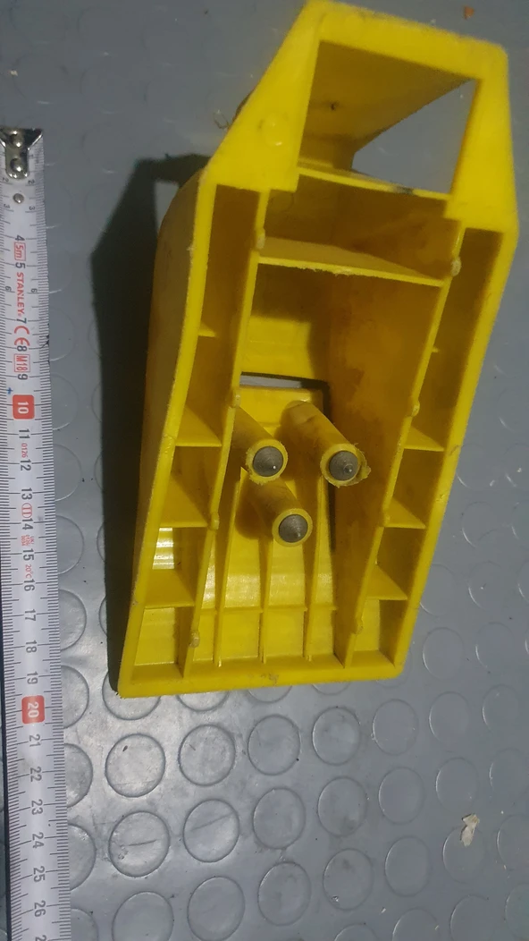 Arac takozu sağlam sert plastik reflektorlu - Resim 3