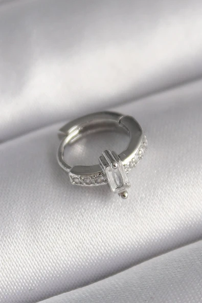 316L Çelik Gümüş Renk Zirkon Taşlı Tragus Piercing - TJ-PR1307 ürün görseli 1