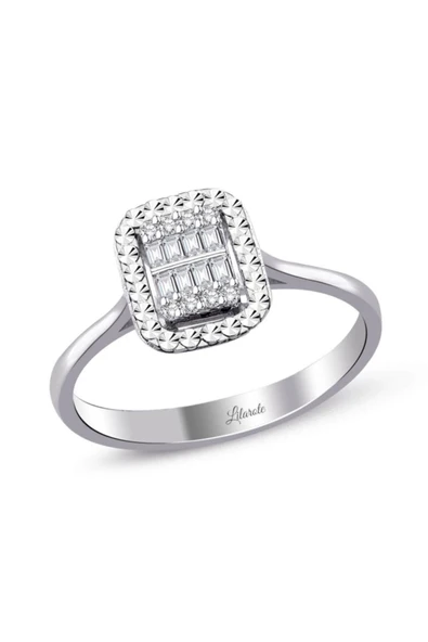 0.12 Ct. Modern Tasarım Baget Kare Tektaş Yüzük ürün görseli 1