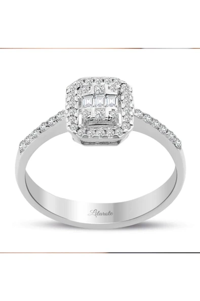 0.30 Ct Modern Tasarım Baget Kare Tektaş Yüzük ürün görseli 1