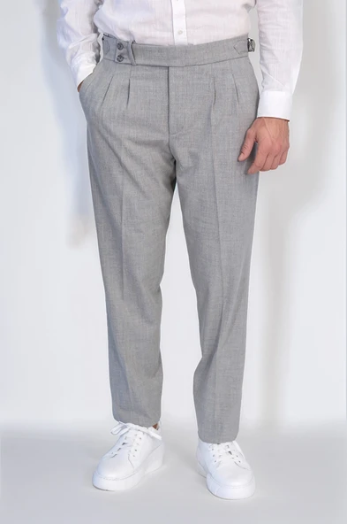 Old Money Stil Çift Pileli Yüksek Bel Toka Detaylı Slim Fit Gri Erkek Pantolon – Wessi ürün görseli 1