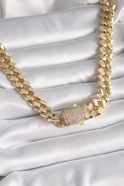 Pirinç Gold Renk VIP Exclusive Seri Gurmet Model Kadın Kolye - TJ-BKO9430 ürün görseli 1