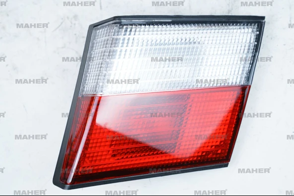 26550-2F925 STOP LAMBASI PRİMERA 96-00 İÇ SAĞ ürün görseli 1