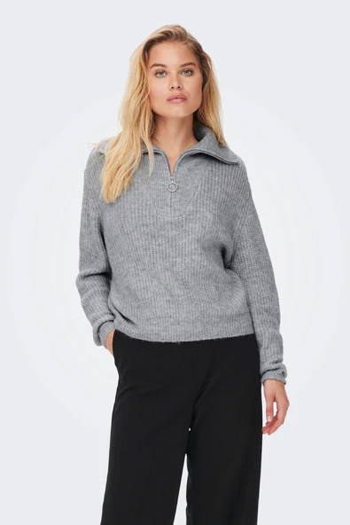 Only Oversize Yarım Fermuarlı Uzun Kol Kadın Sweatshirt - Minimalist Stil ürün görseli 1