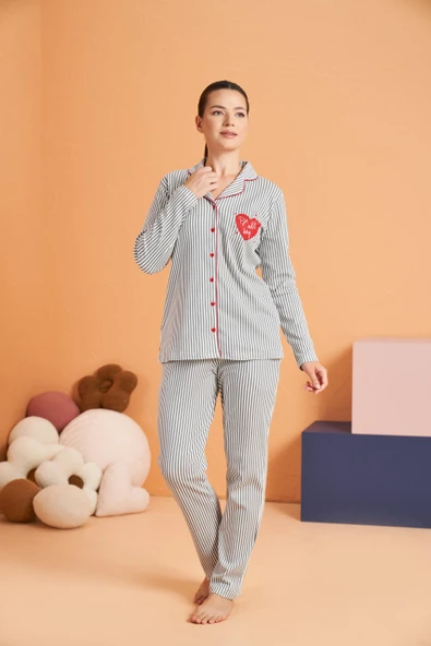 Pjs Kadın Önden Düğmeli Gömlek Yaka Çizgili Uzun Kollu Pijama Takım ürün görseli 1