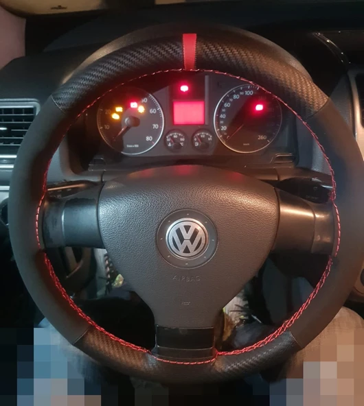 DİKİŞLİ DİREKSİYON KILIFI KARBON NUBUK KIRMIZI YÜZÜK KIRMIZI DİKİŞLİ VW GOLF PASSAT ürün görseli 1