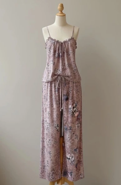 Bicomi Özel Tasarım Büyük Beden Çiçek Desenli Bol Kesim 2li Pijama Takımı ürün görseli 1
