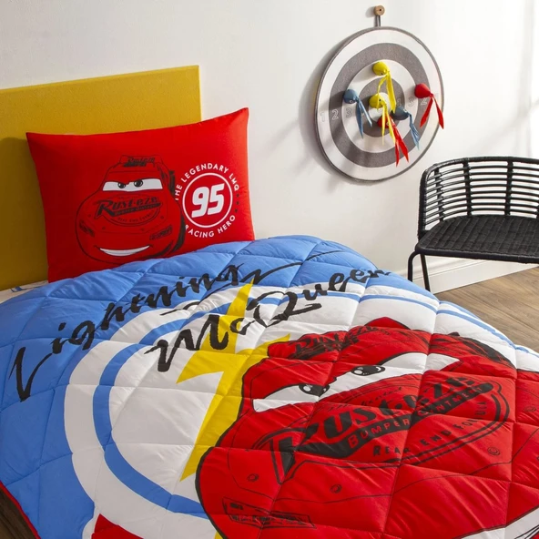 Taç Lisanslı Disney Cars Mcqueen Tek Kişilik Pamuk Yorgan Seti ürün görseli 1