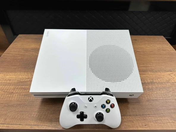 Microsoft Xbox One S 1 TB CD'li Tek Kol (İKİNCİ EL) - Resim 3