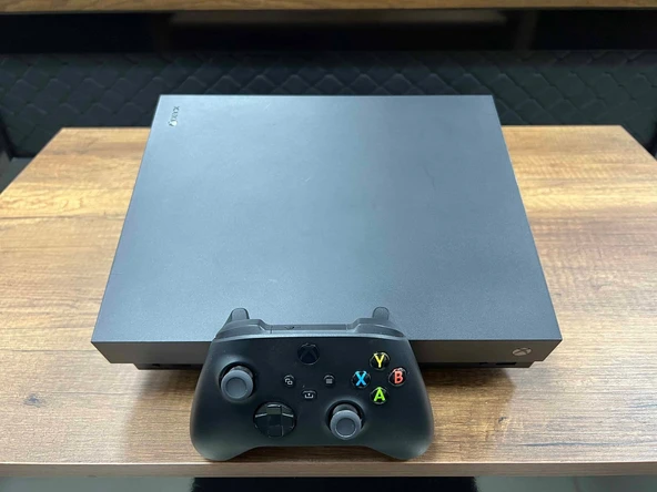 Microsoft Xbox One X 1 TB Tek Kol (İKİNCİ EL) - Resim 3