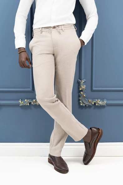 Regular Fit Beli İplikli Yan Cepli Astarsız Kışlık Kumaş Pantolon ürün görseli 1