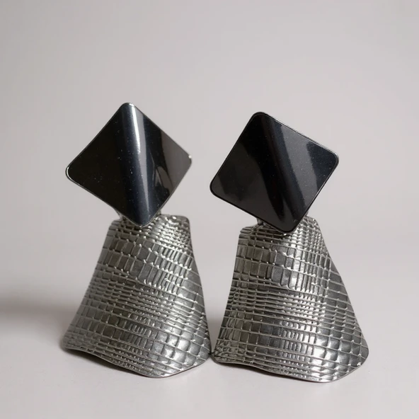 Çelik silver küpe - Resim 4