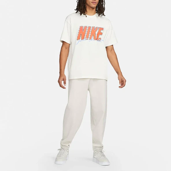 Nike Logo Baskılı T-Shirt ürün görseli 1
