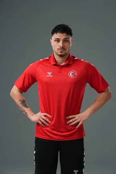 Hummel Dream Milli Takım Kamp Tişört Kırmızı ürün görseli 1