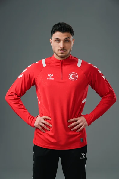 Hummel Dream Milli Takım Antrenman Eşofman Üstü Kırmızı ürün görseli 1