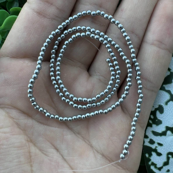 Küre Gümüş Hematit Taşı 2 MM ürün görseli 1