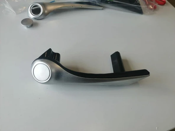 RENAULT MEGANE 2 KAPI İÇ KOLÇAK TAKIMI KROM GRİ RENK SAG ve SOL ürün görseli 1