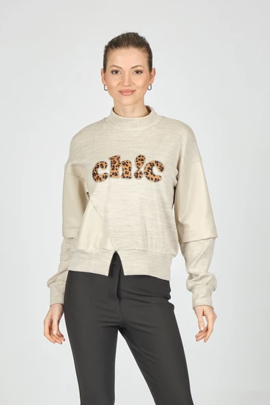 Ysatis Minimalist Leopar Desenli Oversize Uzun Kol Crop Kadın Bluz ürün görseli 1