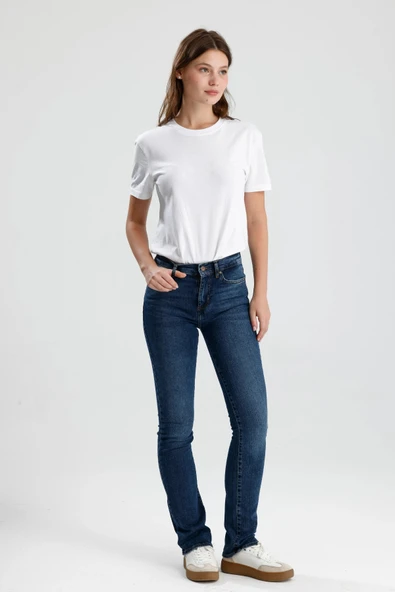 #KadınPantolon Koyu Indigo Denim Monica24 Boot Fit Kesim Yumuşak Doğal His Veren Kadın Jean Pantolon ürün görseli 1