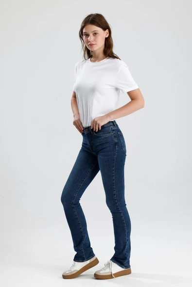 #KadınPantolon Koyu Indigo Denim Monica24 Boot Fit Kesim Yumuşak Doğal His Veren Kadın Jean Pantolon ürün görseli 1