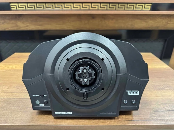 Thrustmaster T300RS GT Direksiyon Seti + Thrustmaster TH8A Vites (İKİNCİ EL) - Resim 4