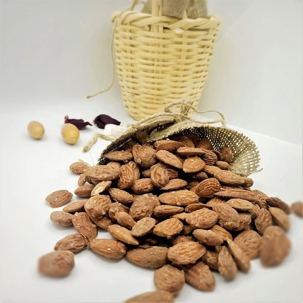 Yerli Badem  Tuzlu Kavrulmuş ( 500 gr ) ürün görseli 1