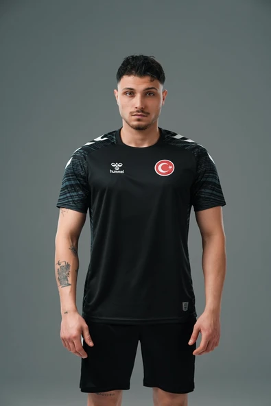 Hummel Milli Takım Line Antrenman Tişört Siyah ürün görseli 1