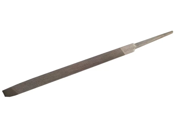 Ferrino Özel Üçgen Eğe Slim Küçük Eğe Bıçkı Eğesi 10,5 cm ürün görseli 1