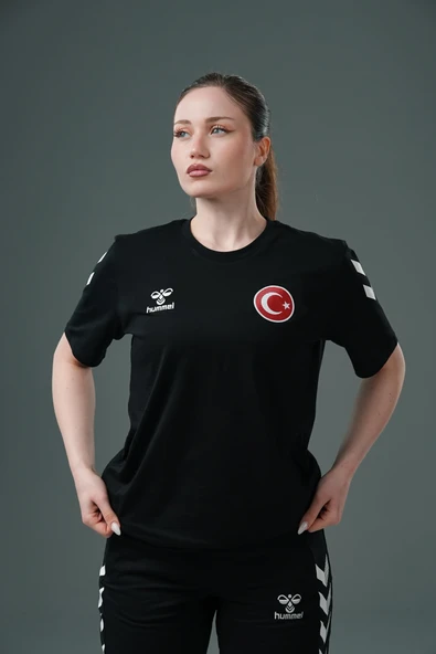 Hummel Armin Milli Takım Antrenman Tişört Siyah ürün görseli 1