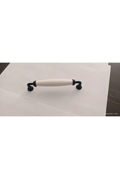 128 MM 1 AD SİYAH METAL AYAKLI SERT POLİMER BEYAZ KULP DOLAP MUTFAK12 ürün görseli 1