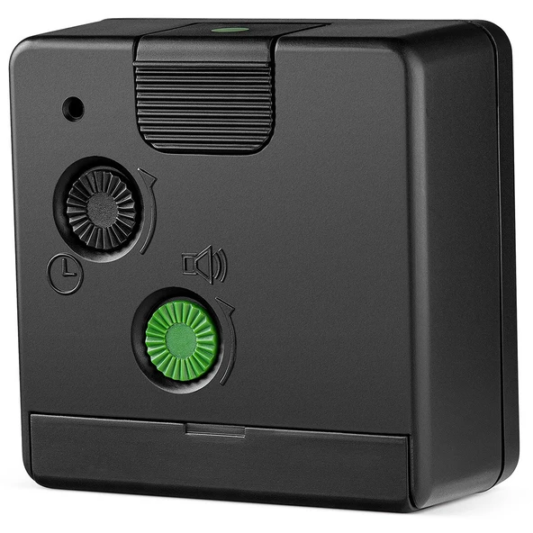 BRAUN BC02XBW SİYAH-BEYAZ KLASİK SEYAHAT ANALAOG ALARMLI MASA SAATİ ürün görseli 1